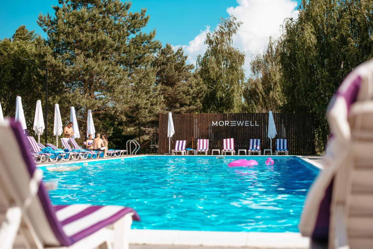 Morewell Yasnogorodka  Exterior photo
