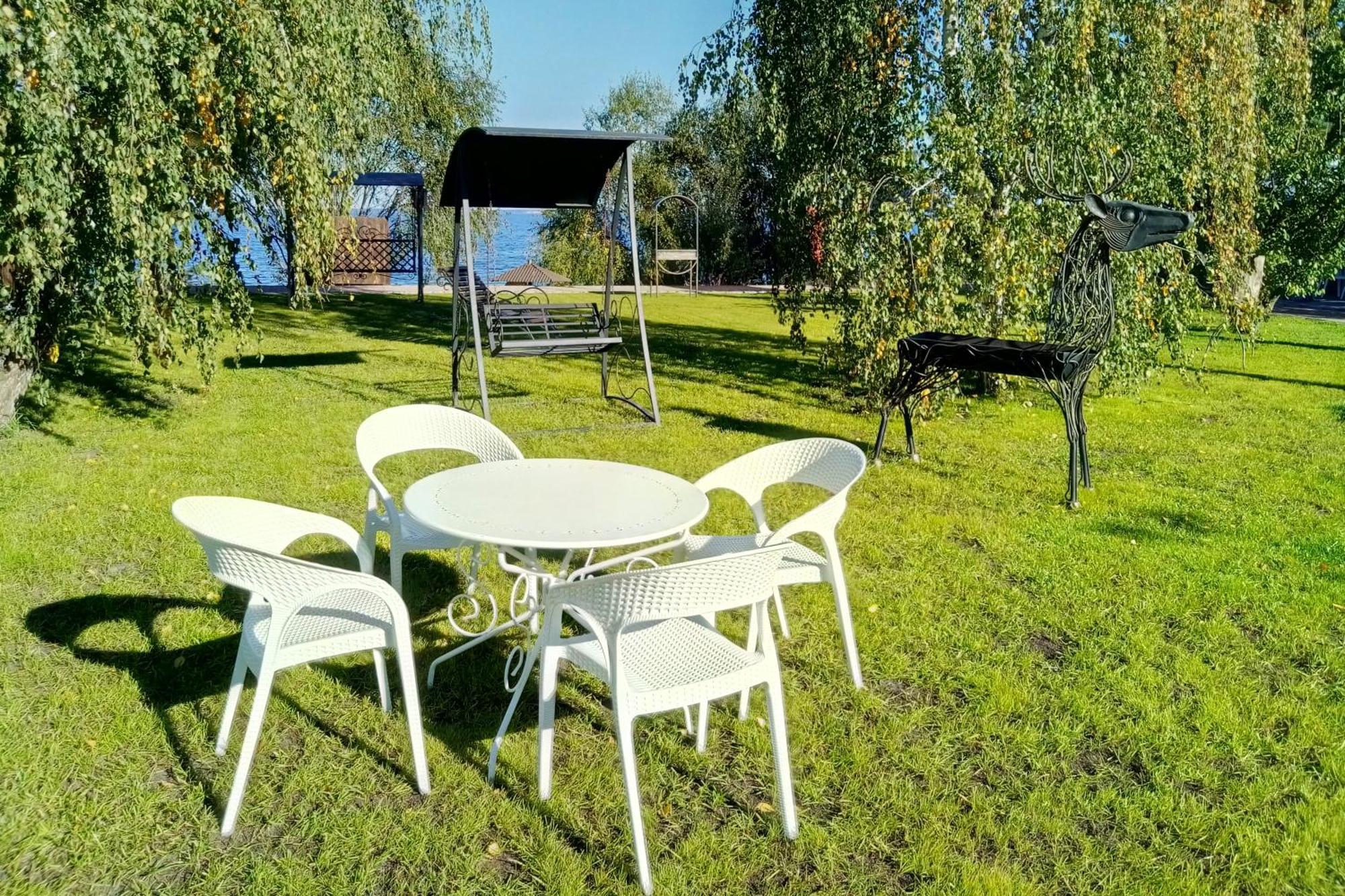 Morewell Yasnogorodka  Exterior photo